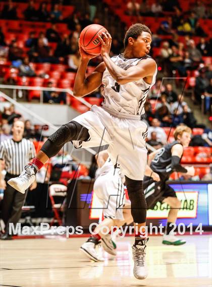 Thumbnail 1 in Hillcrest vs Alta (UHSAA 5A 1st Round) photogallery.
