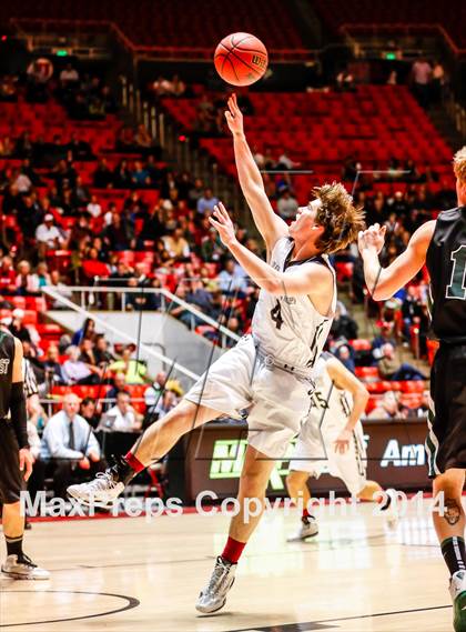 Thumbnail 1 in Hillcrest vs Alta (UHSAA 5A 1st Round) photogallery.
