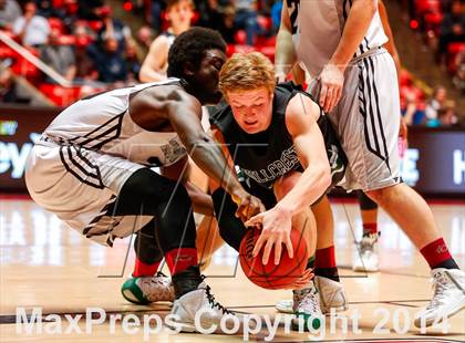 Thumbnail 3 in Hillcrest vs Alta (UHSAA 5A 1st Round) photogallery.