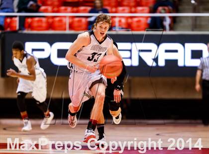 Thumbnail 2 in Hillcrest vs Alta (UHSAA 5A 1st Round) photogallery.