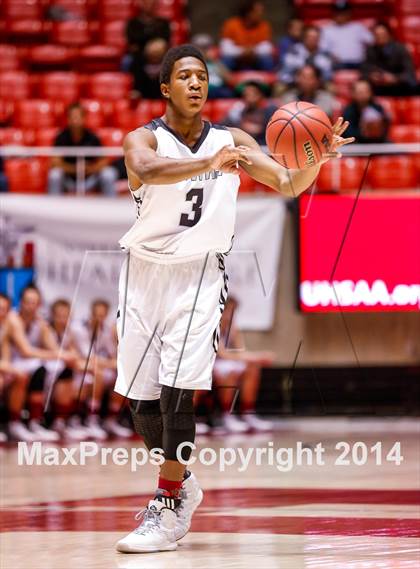Thumbnail 3 in Hillcrest vs Alta (UHSAA 5A 1st Round) photogallery.
