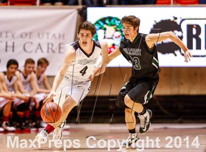 Thumbnail 2 in Hillcrest vs Alta (UHSAA 5A 1st Round) photogallery.