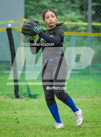 Thumbnail 1 in St. Bonaventure @ Muir (CIF SS Division 6 Round 2) photogallery.