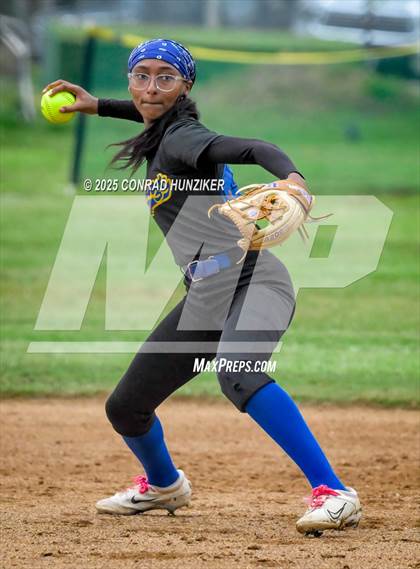 Thumbnail 3 in St. Bonaventure @ Muir (CIF SS Division 6 Round 2) photogallery.