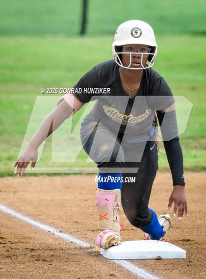 Thumbnail 1 in St. Bonaventure @ Muir (CIF SS Division 6 Round 2) photogallery.