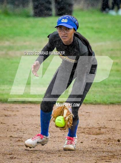 Thumbnail 1 in St. Bonaventure @ Muir (CIF SS Division 6 Round 2) photogallery.