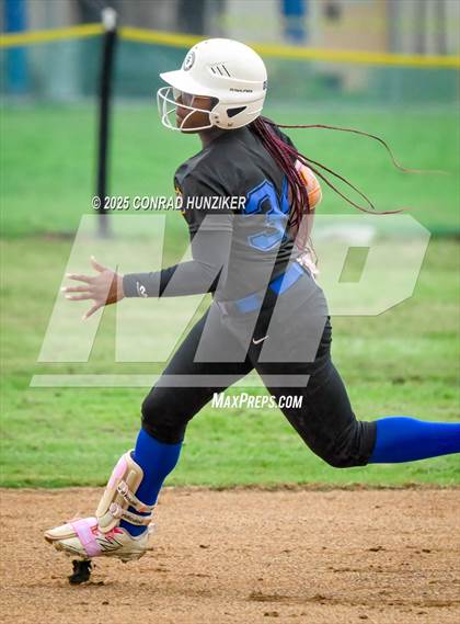 Thumbnail 3 in St. Bonaventure @ Muir (CIF SS Division 6 Round 2) photogallery.