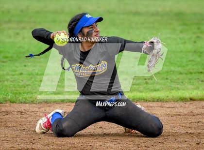 Thumbnail 1 in St. Bonaventure @ Muir (CIF SS Division 6 Round 2) photogallery.