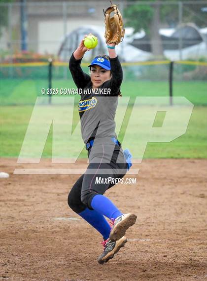 Thumbnail 1 in St. Bonaventure @ Muir (CIF SS Division 6 Round 2) photogallery.