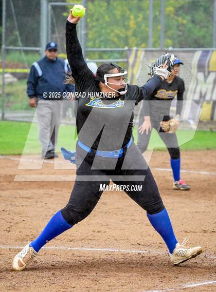 Thumbnail 2 in St. Bonaventure @ Muir (CIF SS Division 6 Round 2) photogallery.