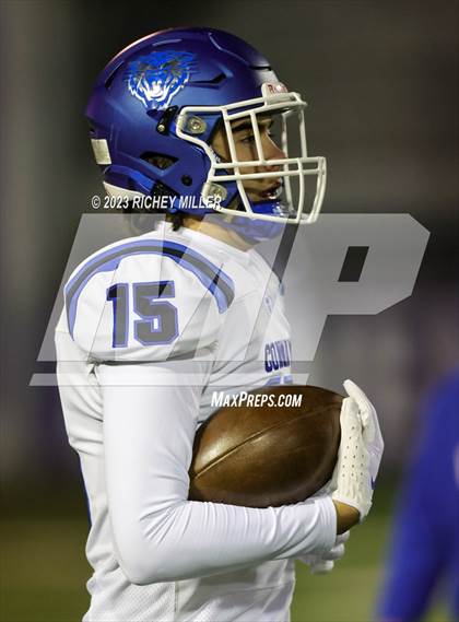 Thumbnail 1 in Conway vs. Fayetteville (AAA 7A Semifinal) photogallery.