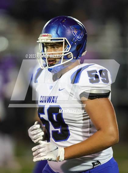 Thumbnail 3 in Conway vs. Fayetteville (AAA 7A Semifinal) photogallery.