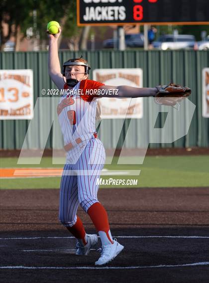 Thumbnail 1 in Rockwall vs. Rowlett (UIL 6A Bi-District) photogallery.