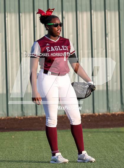 Thumbnail 3 in Rockwall vs. Rowlett (UIL 6A Bi-District) photogallery.