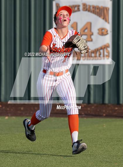 Thumbnail 3 in Rockwall vs. Rowlett (UIL 6A Bi-District) photogallery.