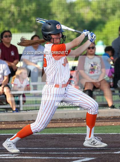 Thumbnail 3 in Rockwall vs. Rowlett (UIL 6A Bi-District) photogallery.