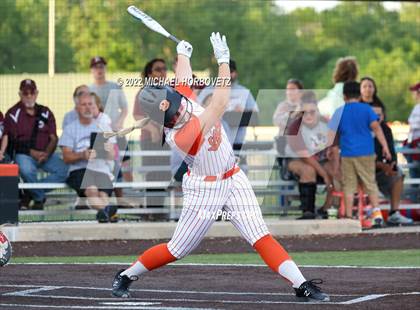 Thumbnail 2 in Rockwall vs. Rowlett (UIL 6A Bi-District) photogallery.