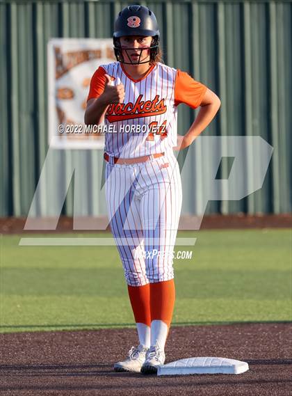 Thumbnail 2 in Rockwall vs. Rowlett (UIL 6A Bi-District) photogallery.