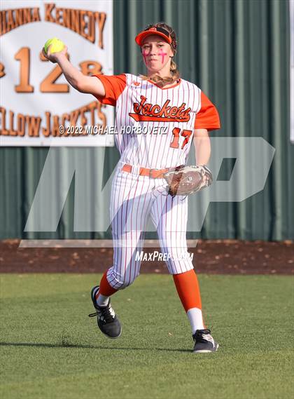 Thumbnail 3 in Rockwall vs. Rowlett (UIL 6A Bi-District) photogallery.