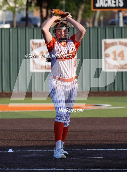 Thumbnail 2 in Rockwall vs. Rowlett (UIL 6A Bi-District) photogallery.