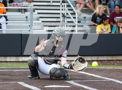 Thumbnail 2 in Rockwall vs. Rowlett (UIL 6A Bi-District) photogallery.