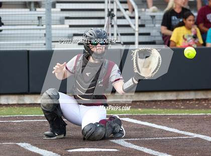Thumbnail 1 in Rockwall vs. Rowlett (UIL 6A Bi-District) photogallery.