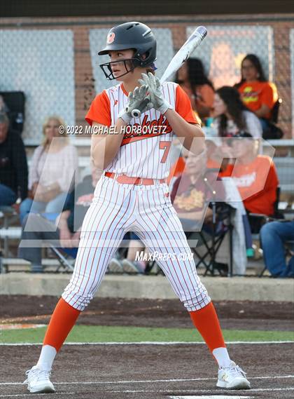Thumbnail 3 in Rockwall vs. Rowlett (UIL 6A Bi-District) photogallery.