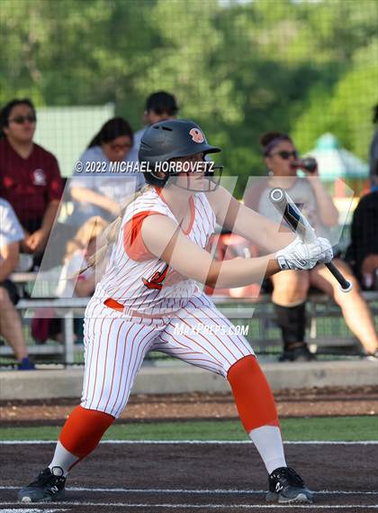 Thumbnail 3 in Rockwall vs. Rowlett (UIL 6A Bi-District) photogallery.
