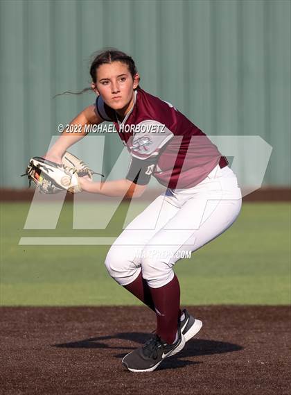 Thumbnail 2 in Rockwall vs. Rowlett (UIL 6A Bi-District) photogallery.