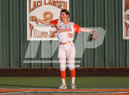 Thumbnail 2 in Rockwall vs. Rowlett (UIL 6A Bi-District) photogallery.