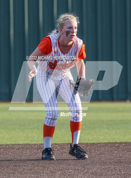Thumbnail 3 in Rockwall vs. Rowlett (UIL 6A Bi-District) photogallery.