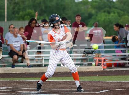 Thumbnail 2 in Rockwall vs. Rowlett (UIL 6A Bi-District) photogallery.