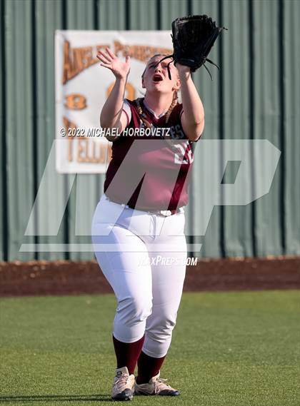 Thumbnail 3 in Rockwall vs. Rowlett (UIL 6A Bi-District) photogallery.
