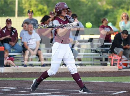 Thumbnail 2 in Rockwall vs. Rowlett (UIL 6A Bi-District) photogallery.