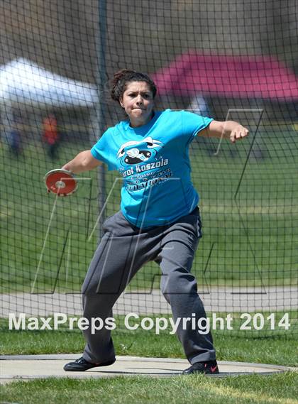 Thumbnail 3 in Carol Koszola Classic @ Lake Park photogallery.