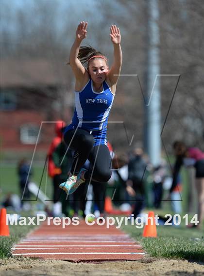 Thumbnail 1 in Carol Koszola Classic @ Lake Park photogallery.