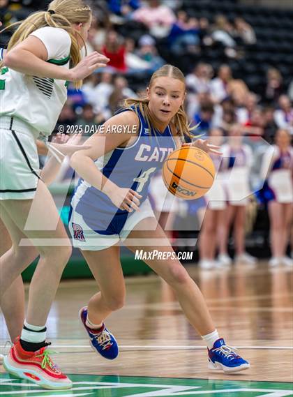 Thumbnail 2 in Richfield vs South Summit (UHSAA 3A Quarterfinal) photogallery.
