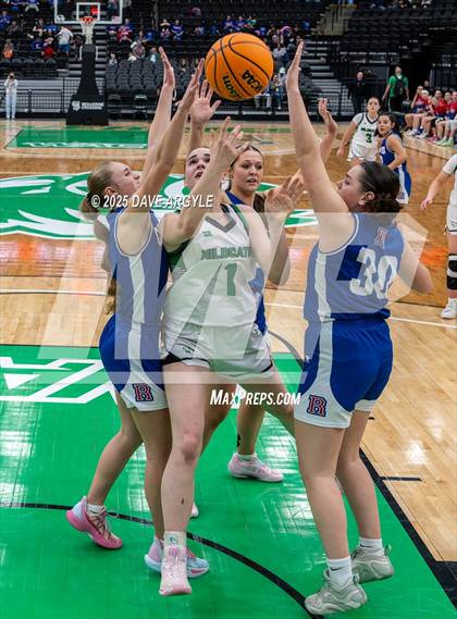 Thumbnail 1 in Richfield vs South Summit (UHSAA 3A Quarterfinal) photogallery.