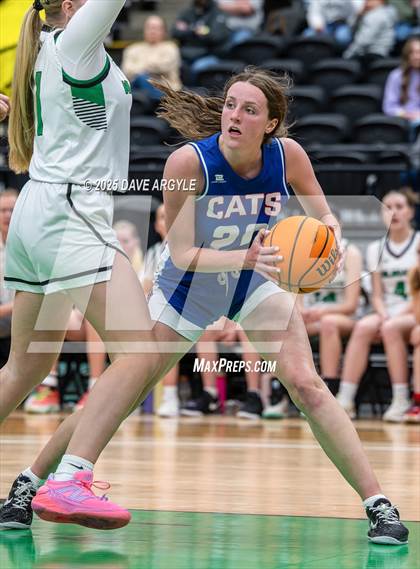 Thumbnail 2 in Richfield vs South Summit (UHSAA 3A Quarterfinal) photogallery.