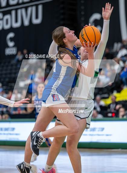 Thumbnail 3 in Richfield vs South Summit (UHSAA 3A Quarterfinal) photogallery.