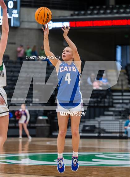 Thumbnail 1 in Richfield vs South Summit (UHSAA 3A Quarterfinal) photogallery.