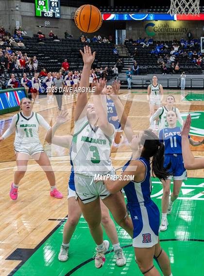 Thumbnail 1 in Richfield vs South Summit (UHSAA 3A Quarterfinal) photogallery.