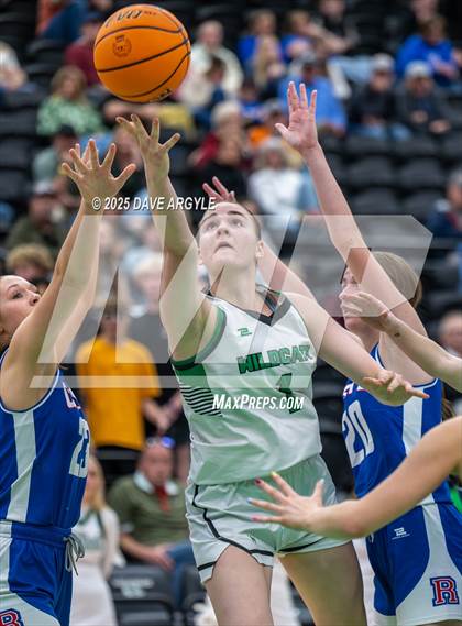 Thumbnail 2 in Richfield vs South Summit (UHSAA 3A Quarterfinal) photogallery.