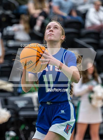 Thumbnail 3 in Richfield vs South Summit (UHSAA 3A Quarterfinal) photogallery.