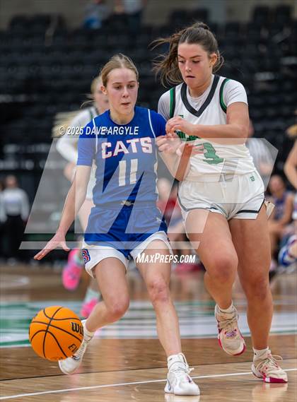 Thumbnail 2 in Richfield vs South Summit (UHSAA 3A Quarterfinal) photogallery.