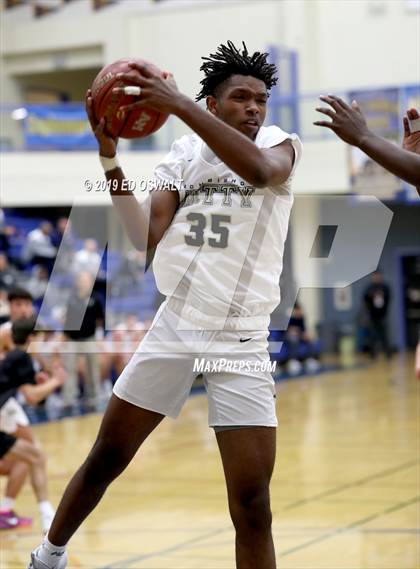 Thumbnail 2 in Campolindo vs. Archbishop Mitty (Nor Cal Tip Off Classic) photogallery.