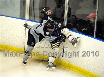Thumbnail 3 in Xavier @ Notre Dame-Fairfield photogallery.