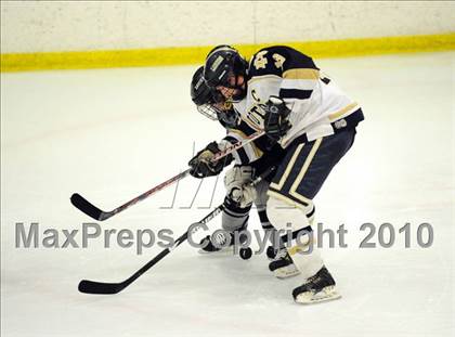 Thumbnail 3 in Xavier @ Notre Dame-Fairfield photogallery.