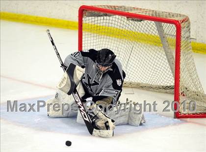 Thumbnail 2 in Xavier @ Notre Dame-Fairfield photogallery.