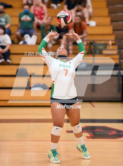 Thumbnail 1 in Poly @ Murrieta Valley photogallery.